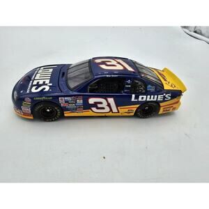 VTG 1998 Revell Lowe’s Mike Skinner #31 Chevrolet Monte Carlo
